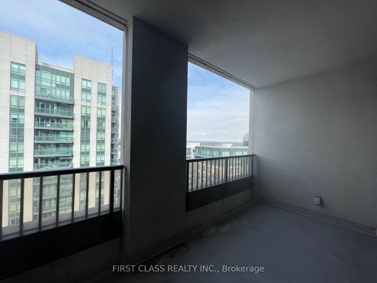 89 South Town Centre Blvd, unit 1209 for rent