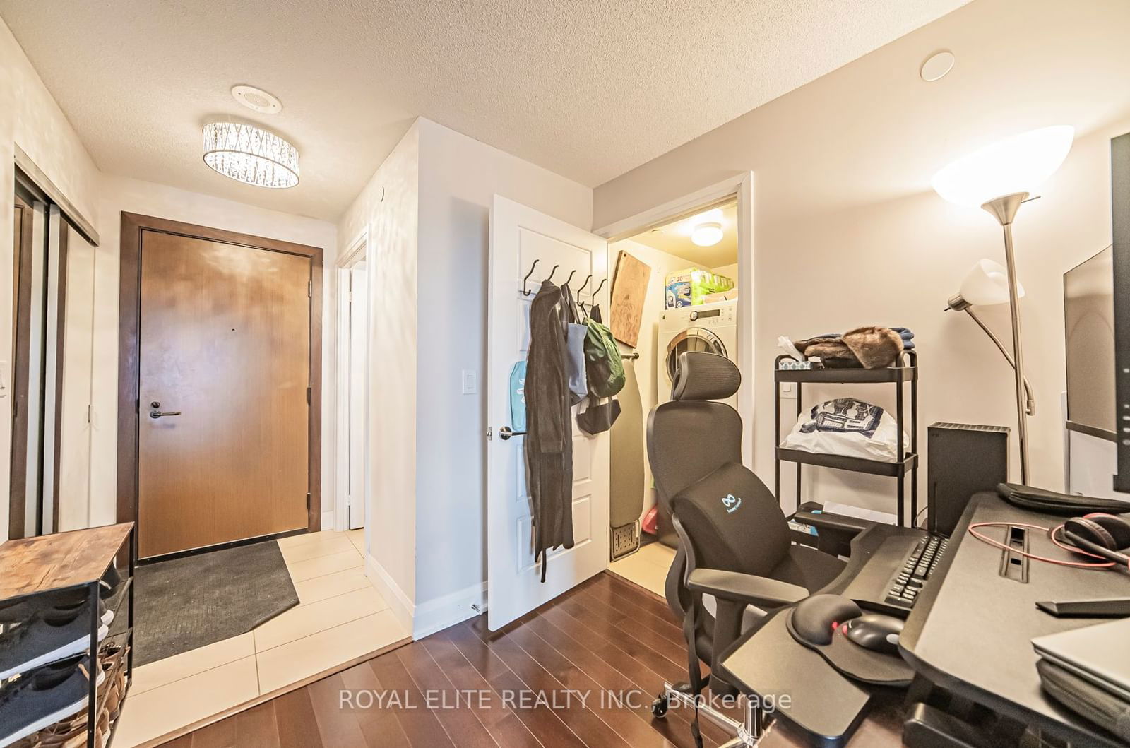 8200 Birchmount Rd, unit 1805 for sale