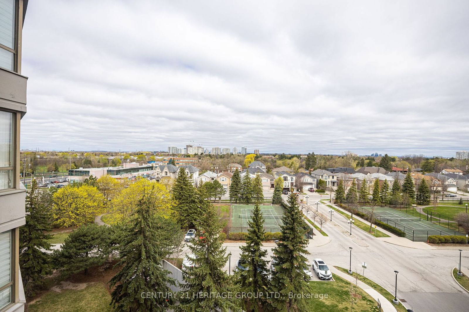 7 Townsgate Dr, unit 707 for sale