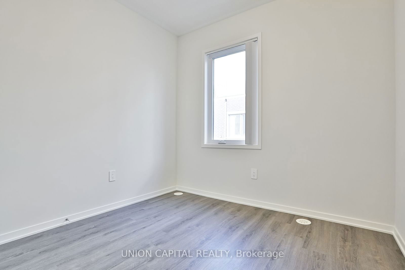 10 Almond Blossom Mews, unit 102 for rent