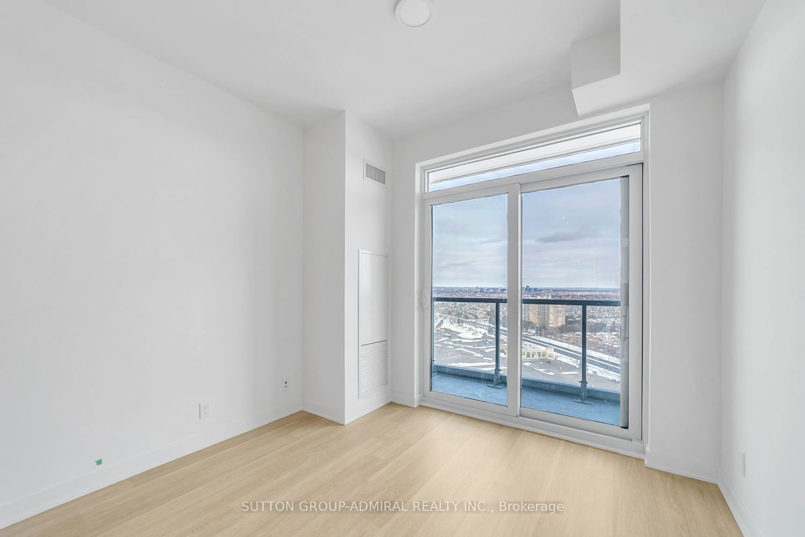 50 Upper Mall Way, unit 2309 for sale