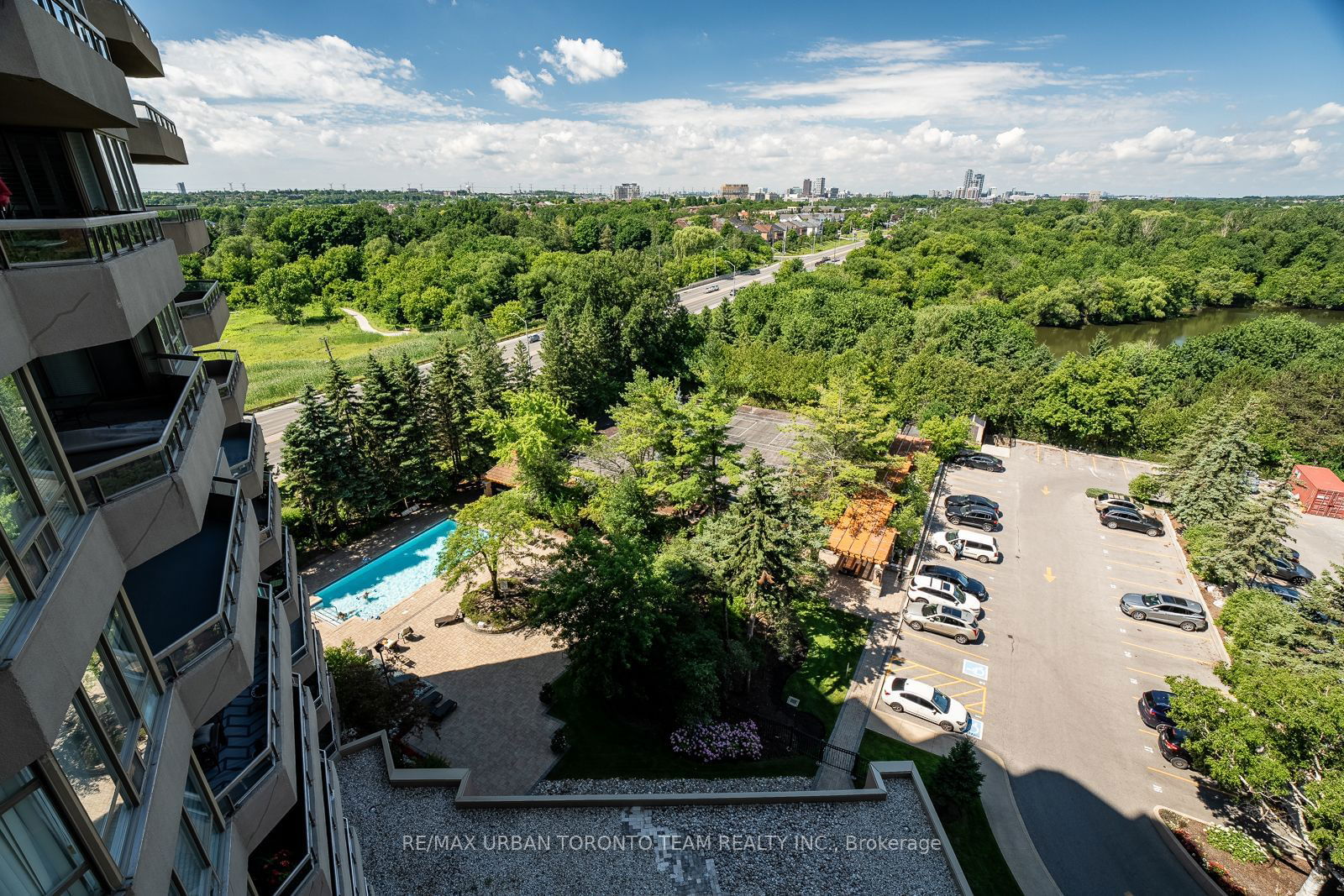 Hunt Club Condos, Markham, Toronto