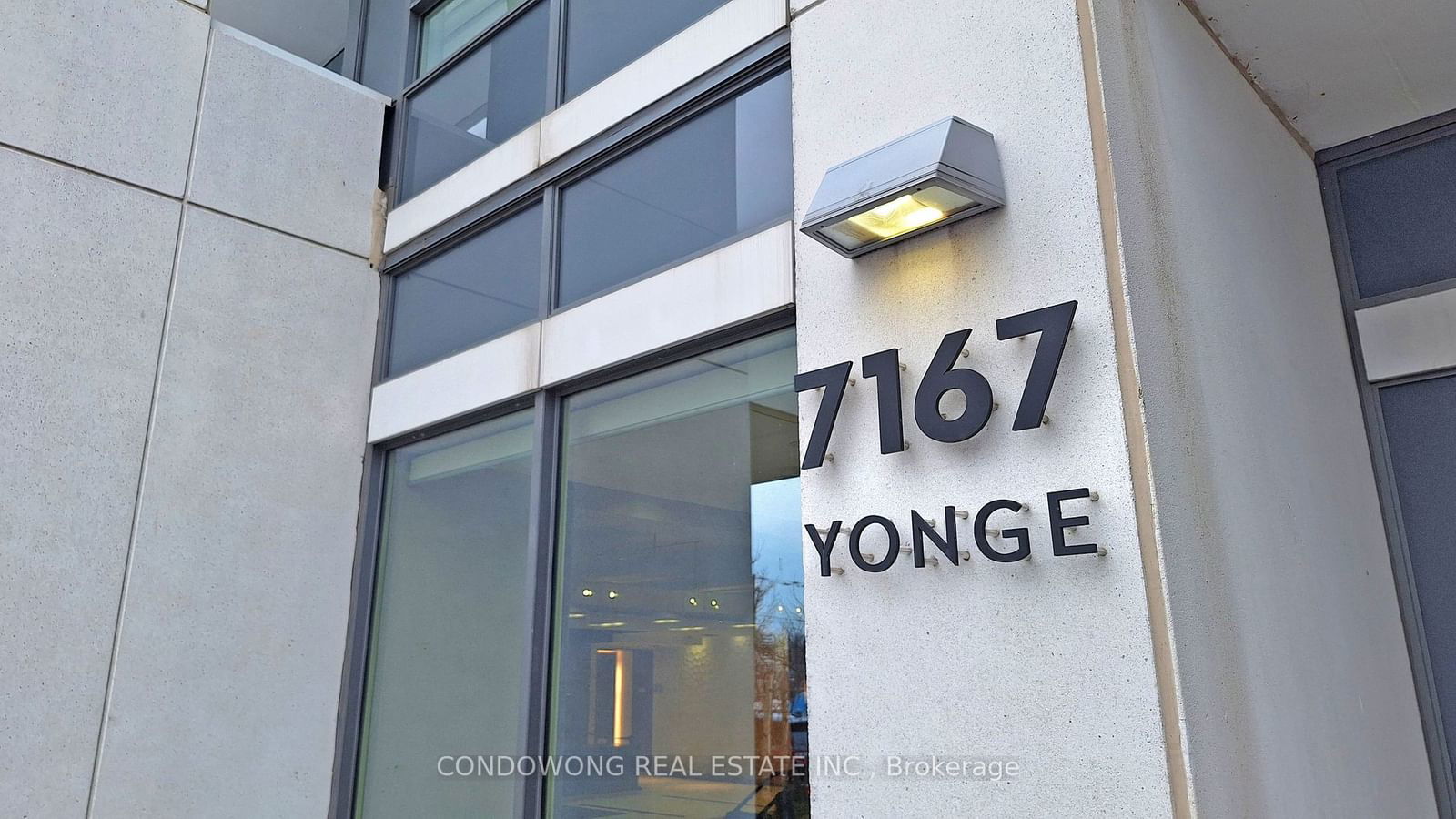 7167 Yonge St, unit 620 for sale