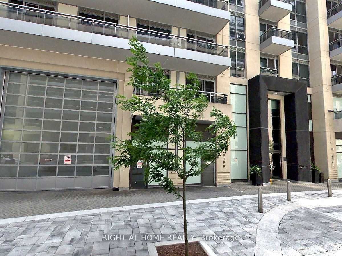 9199 Yonge St, unit 907 SE for rent