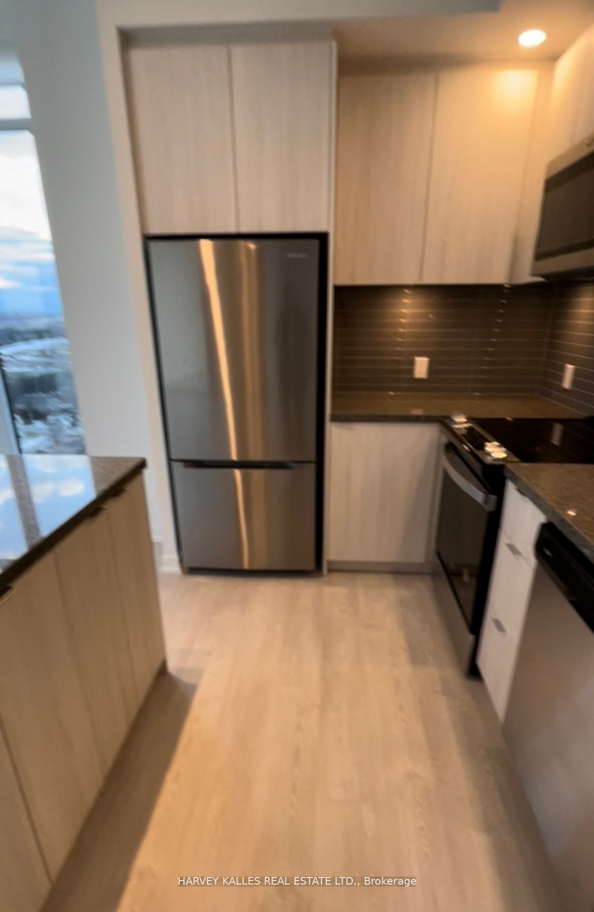 8868 Yonge St, unit 1808E for rent