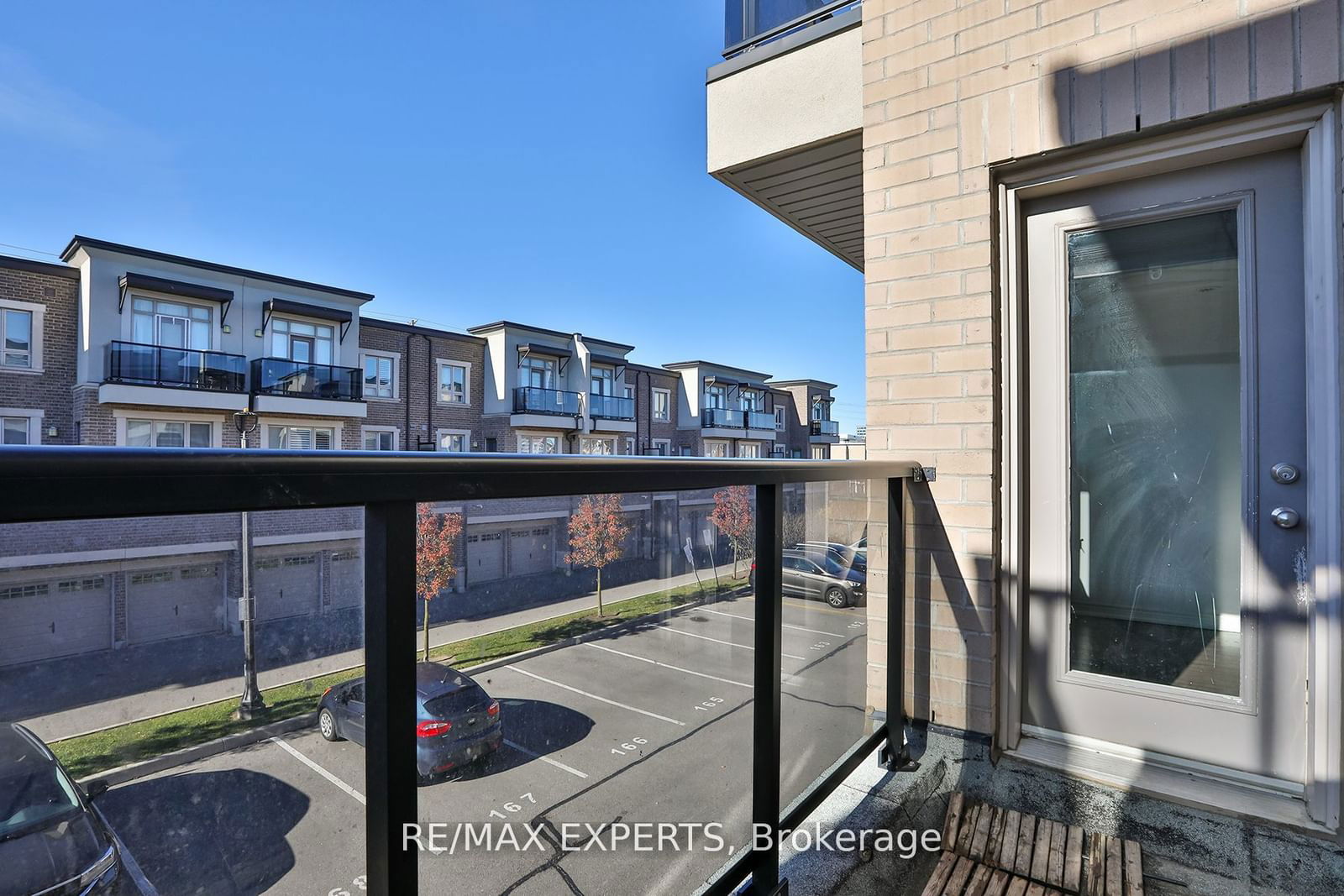 105 Kayla Cres, unit 16 for rent