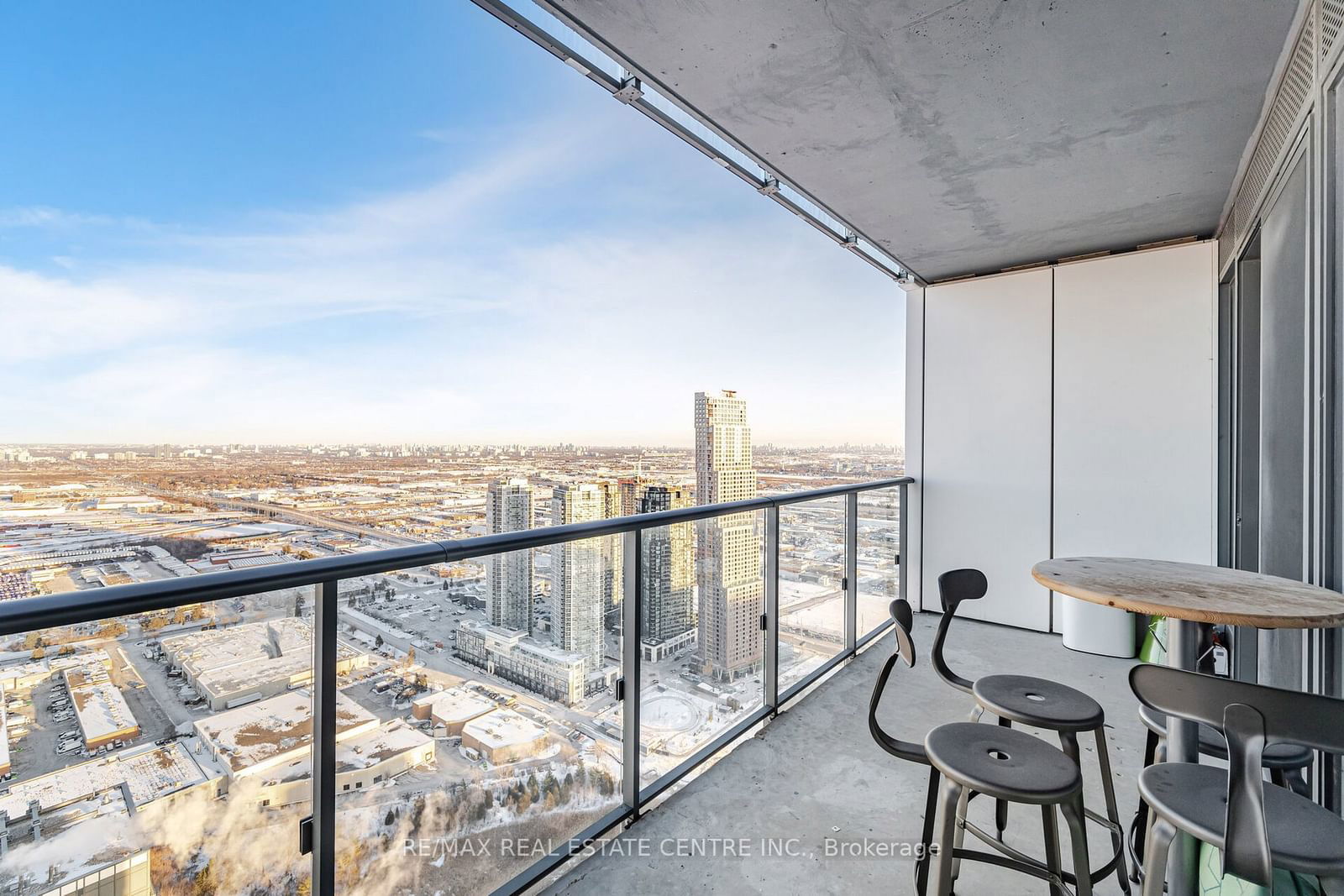 7890 Jane St, unit 5610 for sale