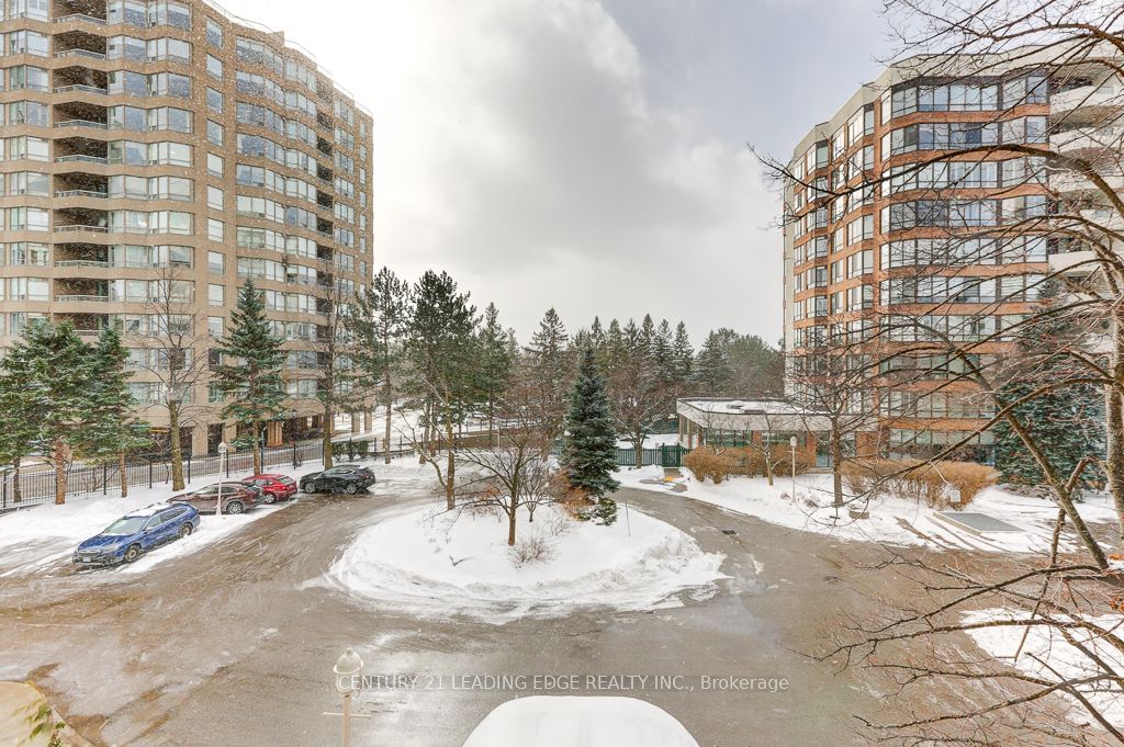 Waldon Pond II Condos, Markham, Toronto