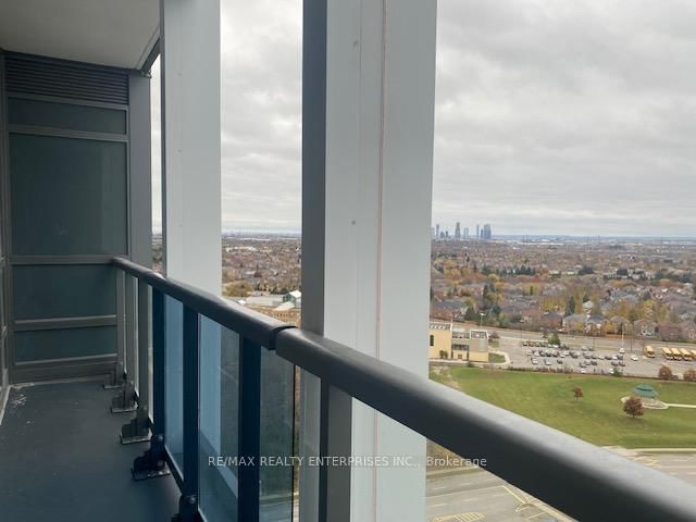 30 Upper Mall Way, unit 1706A for rent