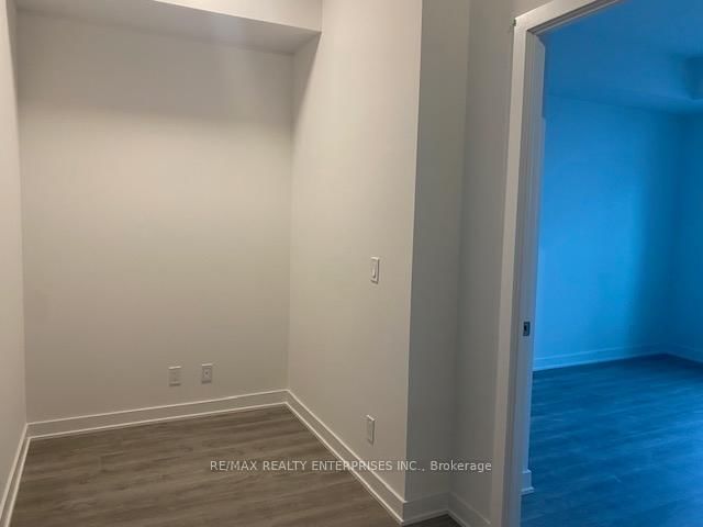 30 Upper Mall Way, unit 1706A for rent