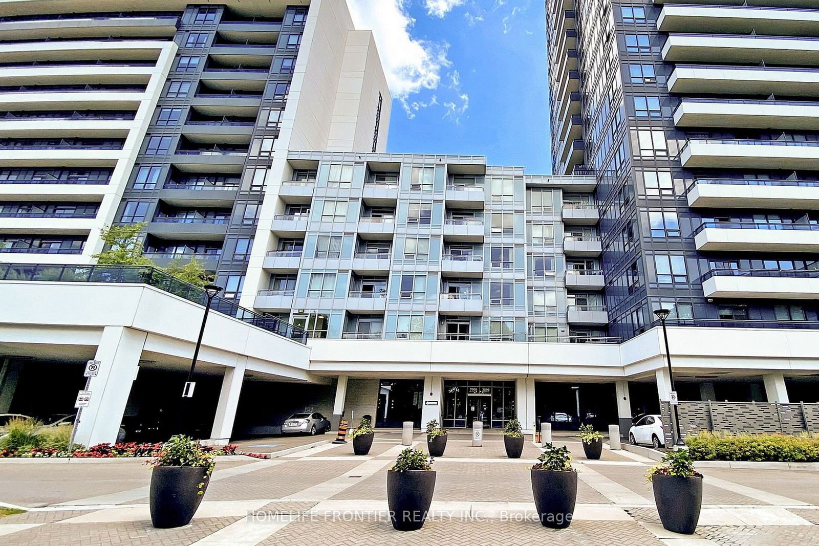 7890 Bathurst St, unit 1911 for rent