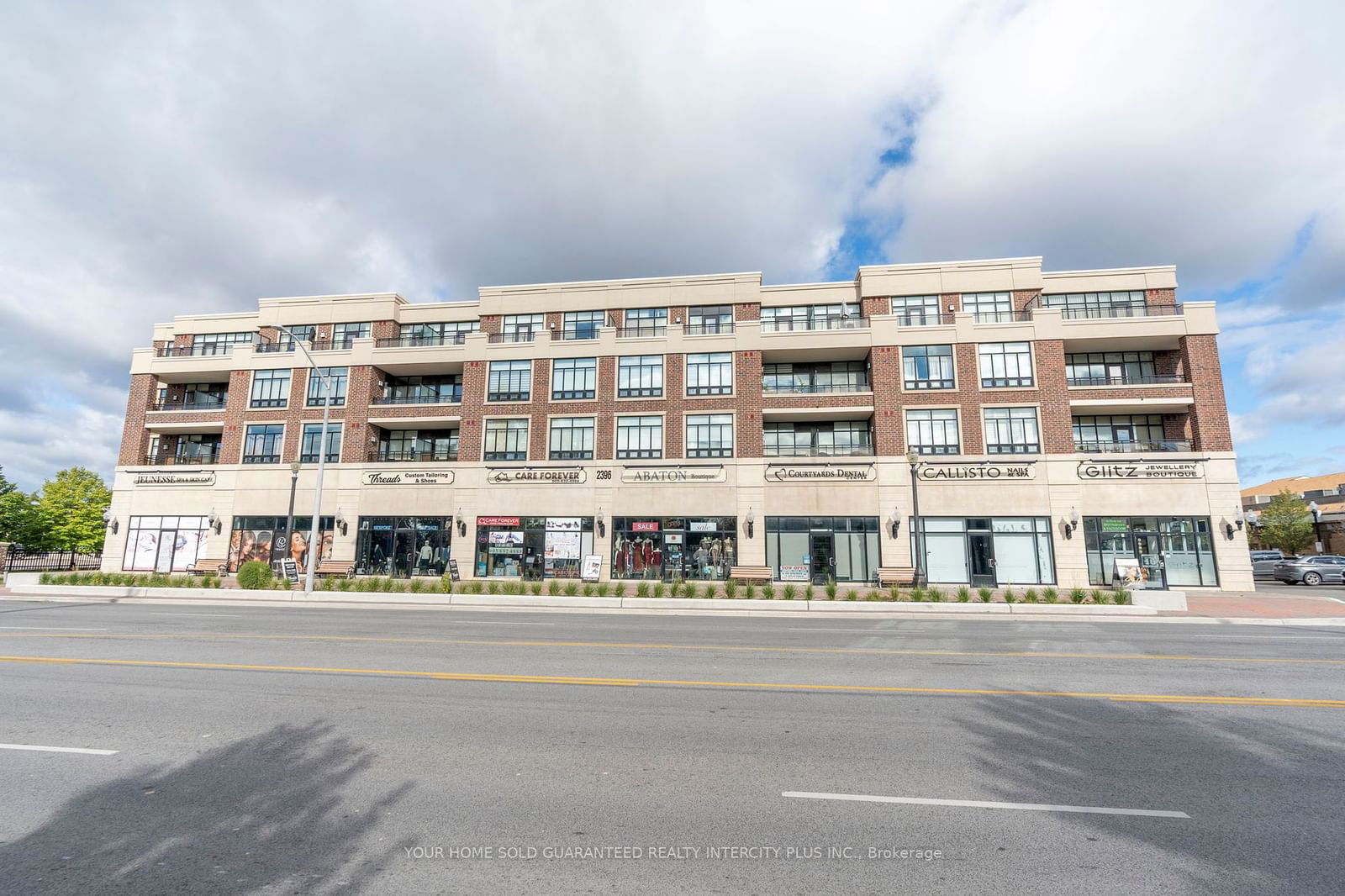 2396 Major Mackenzie Dr, unit 204 for rent