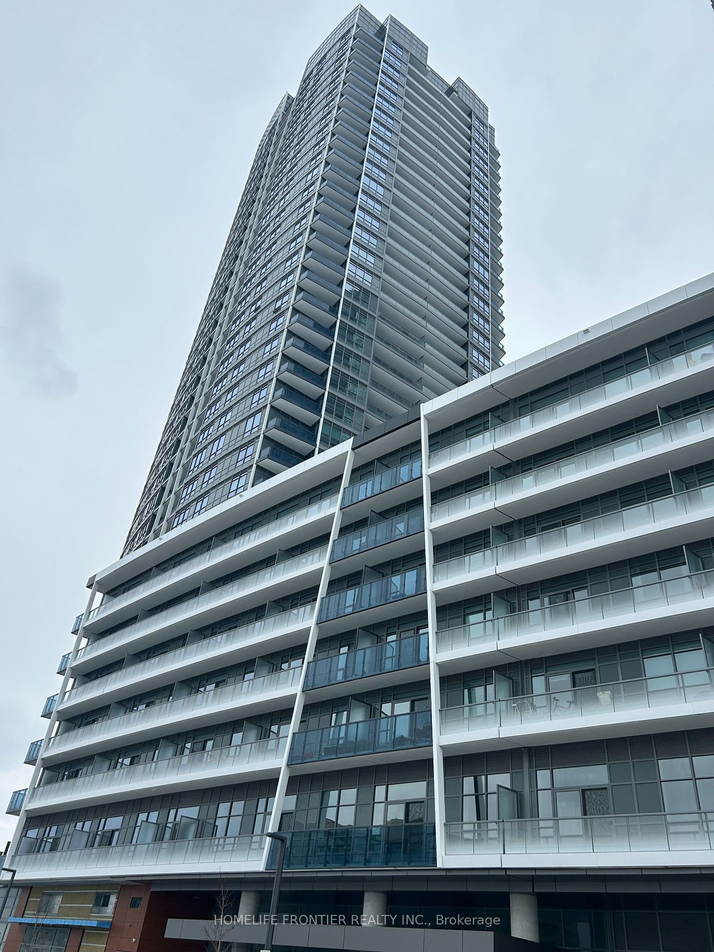 30 Upper Mall Way, unit Suite A-1811 for rent