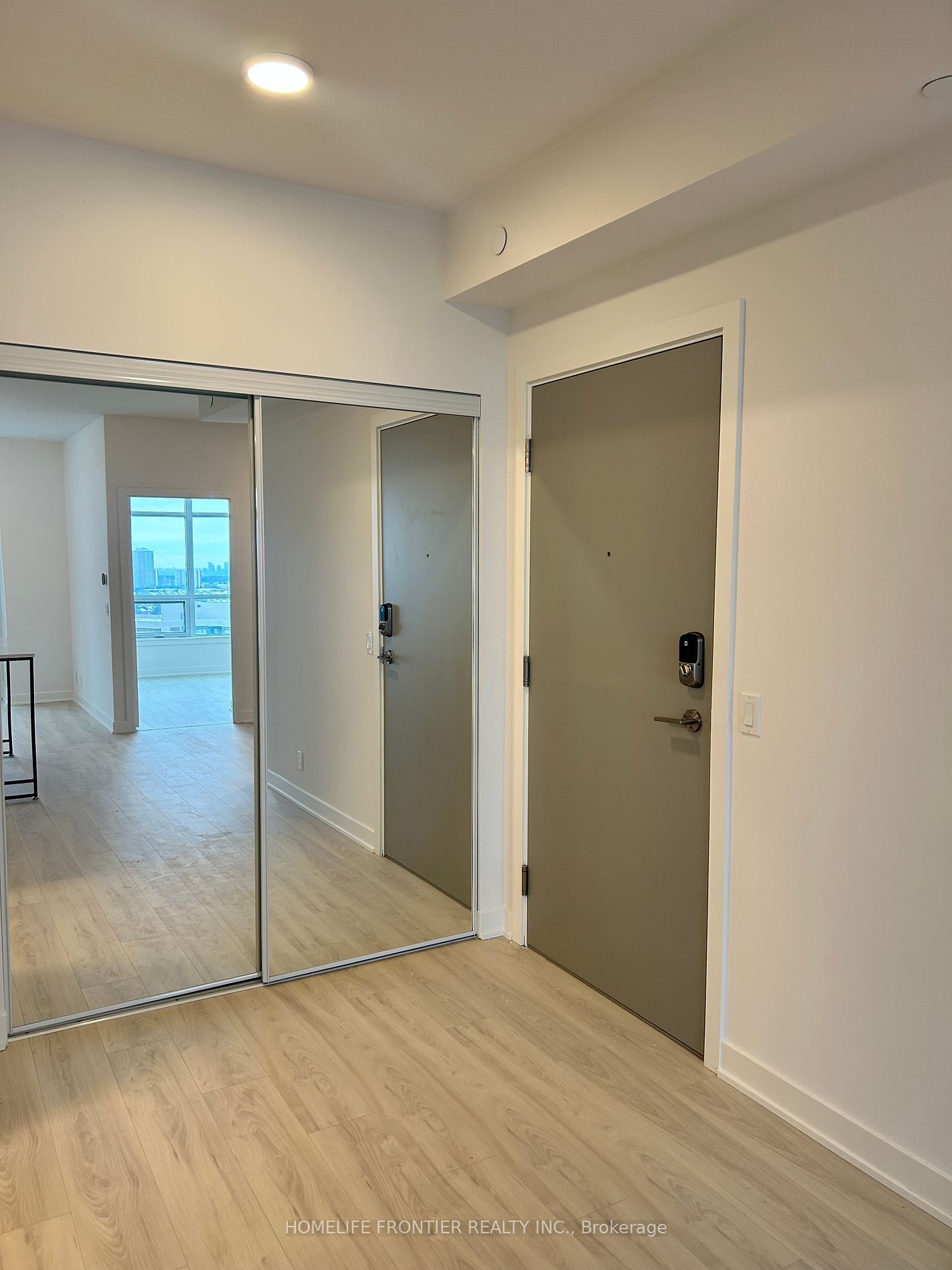 30 Upper Mall Way, unit Suite A-1811 for rent