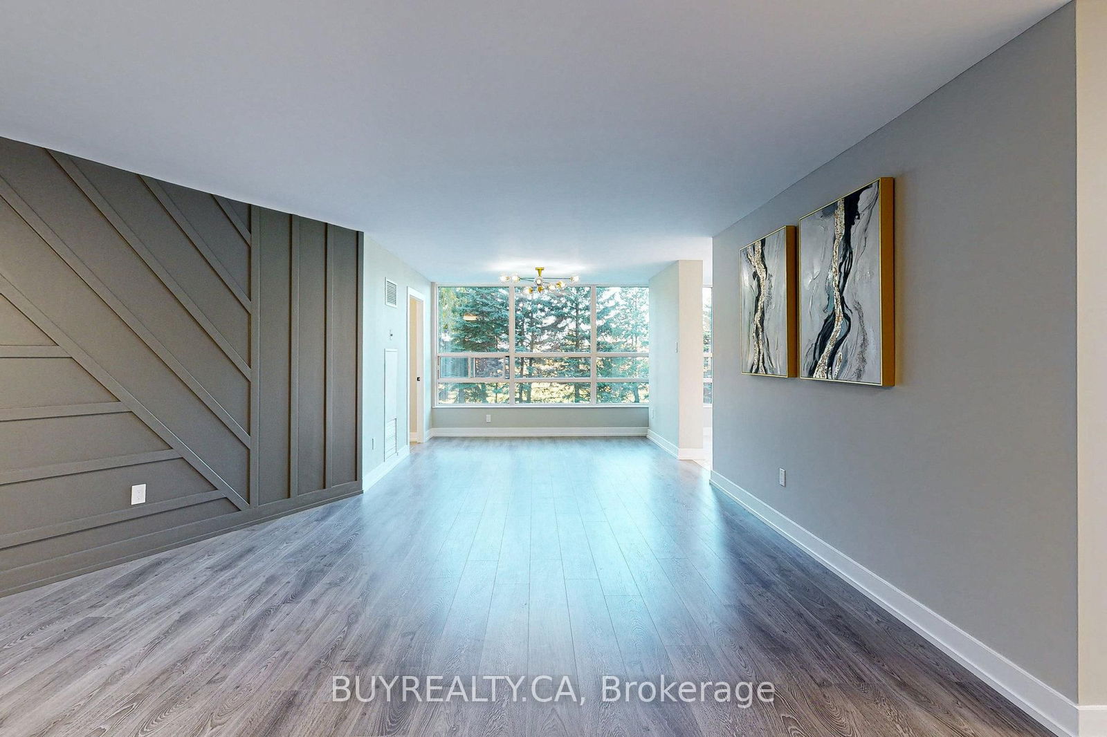 7905 Bayview Ave, unit 218 for sale