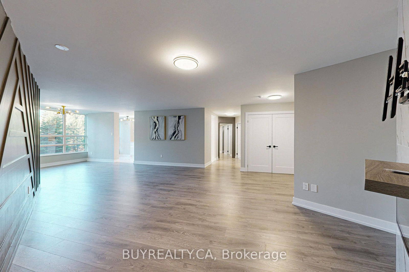 7905 Bayview Ave, unit 218 for sale