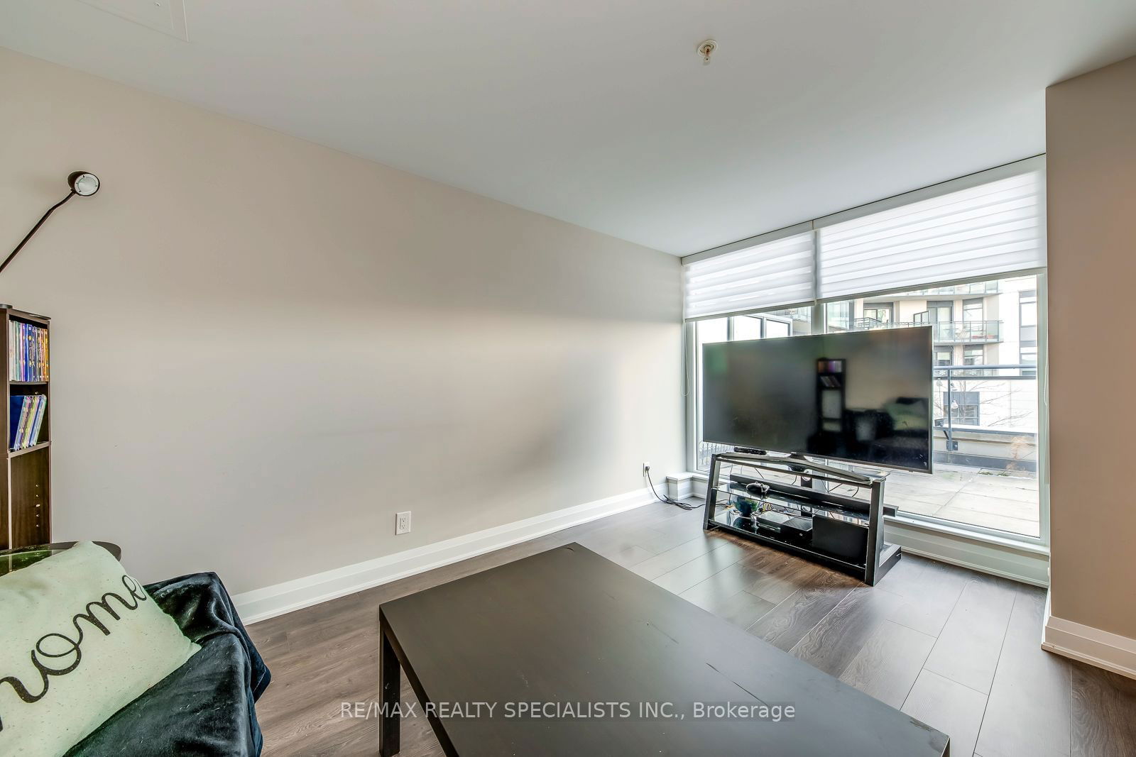 24 Woodstream Blvd, unit 118 for sale