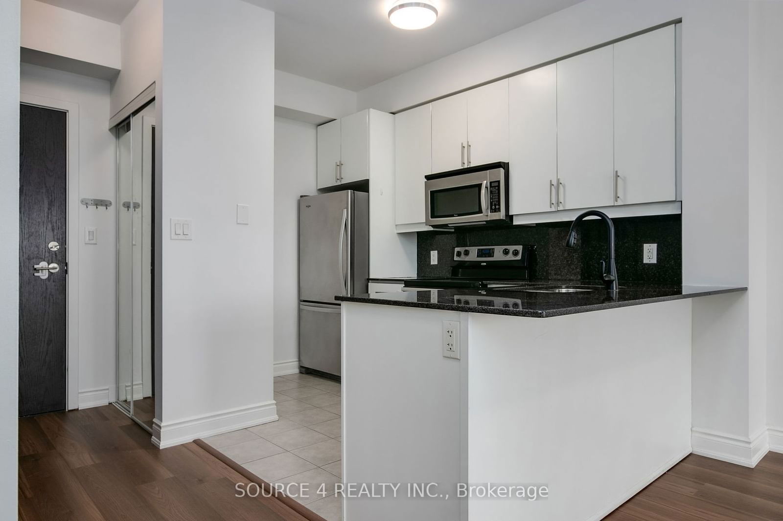 281 Woodbridge Ave, unit 426 for sale