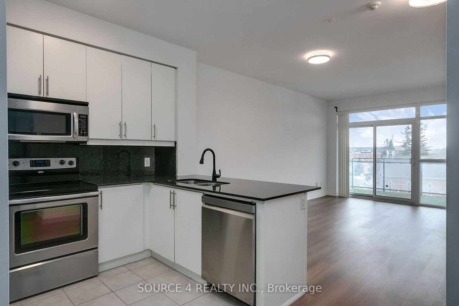 281 Woodbridge Ave, unit 426 for sale