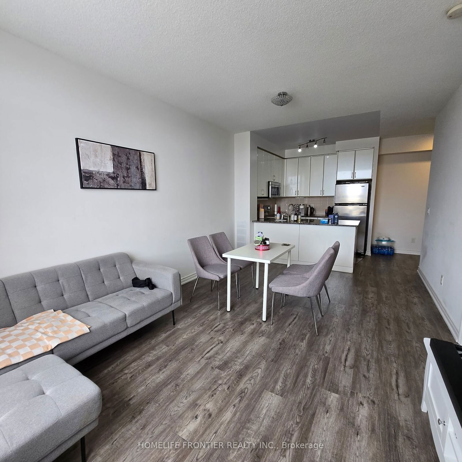 9245 Jane St, unit 312 for rent