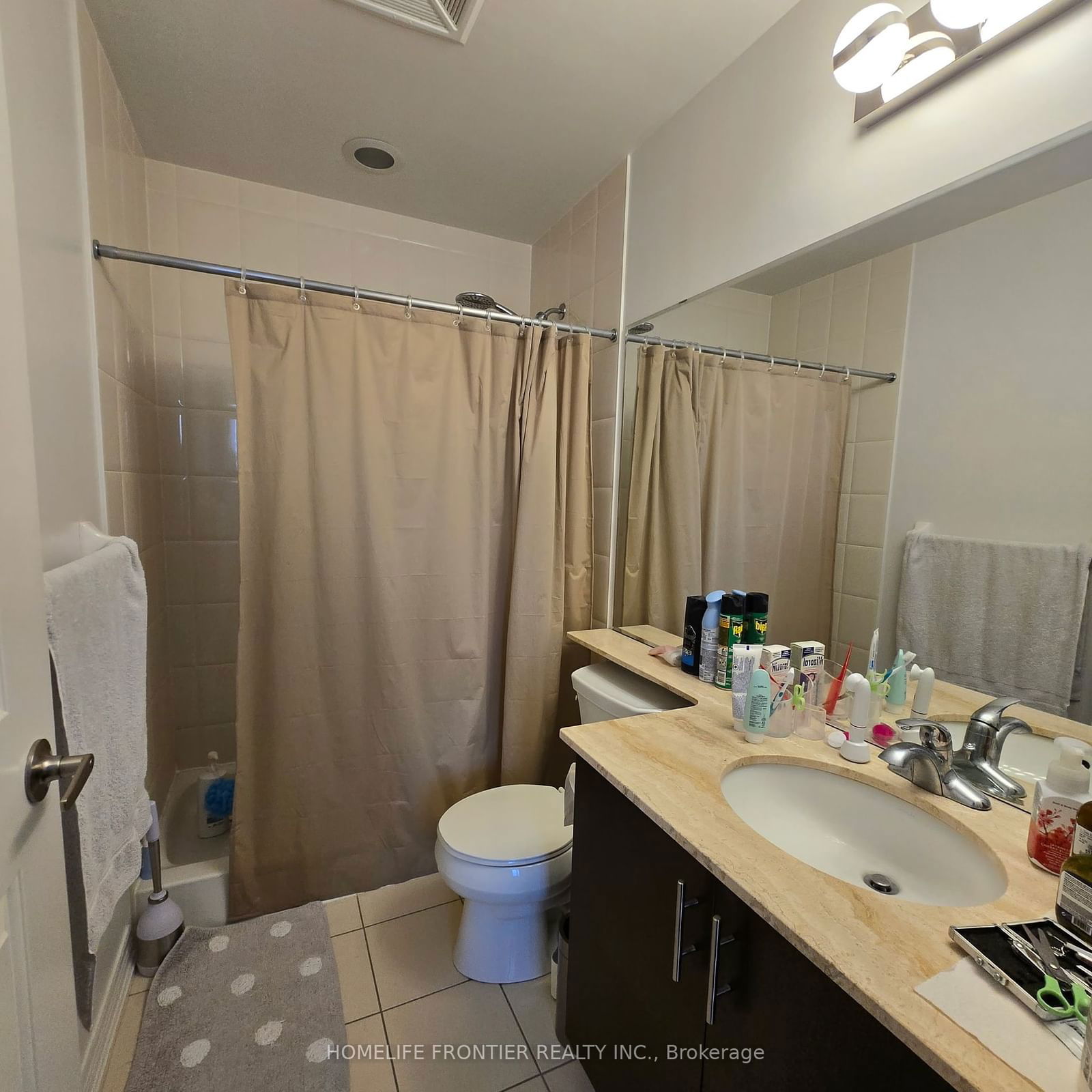 9245 Jane St, unit 312 for rent