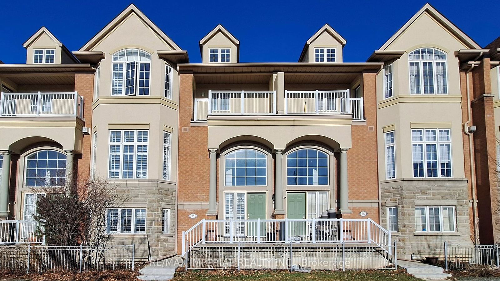 Circa Carriage Townhomes, Markham, Toronto