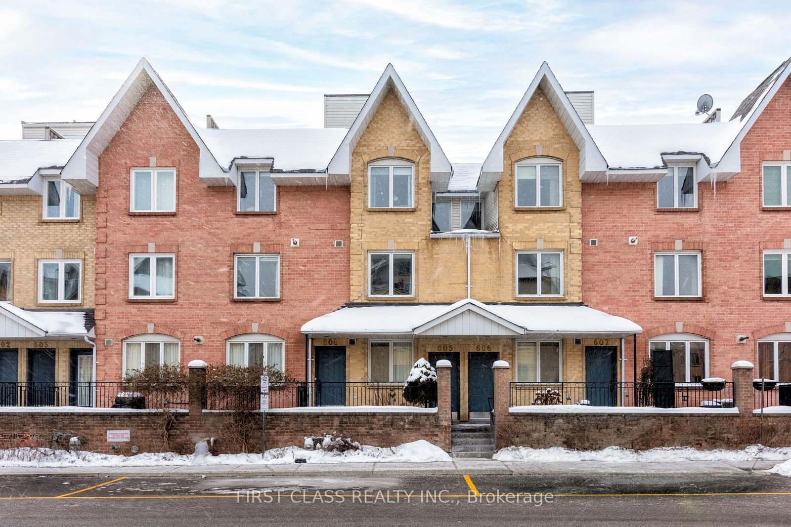 Wyldewyn Village Townhomes, Richmond Hill, Toronto