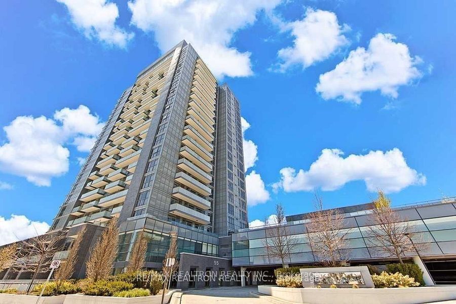 55 Oneida Cres, unit 101 for sale