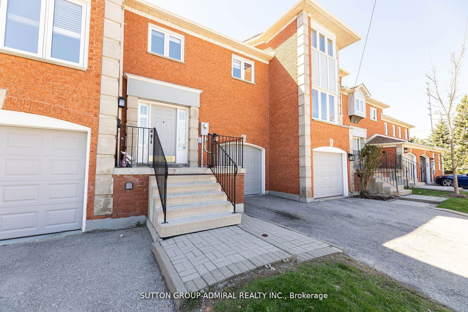 80 Mccallum Dr, unit 4 for sale