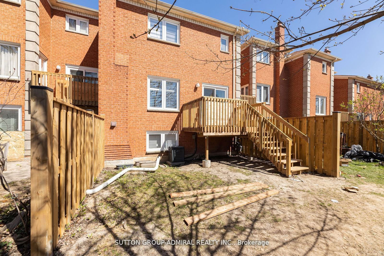 80 Mccallum Dr, unit 4 for sale