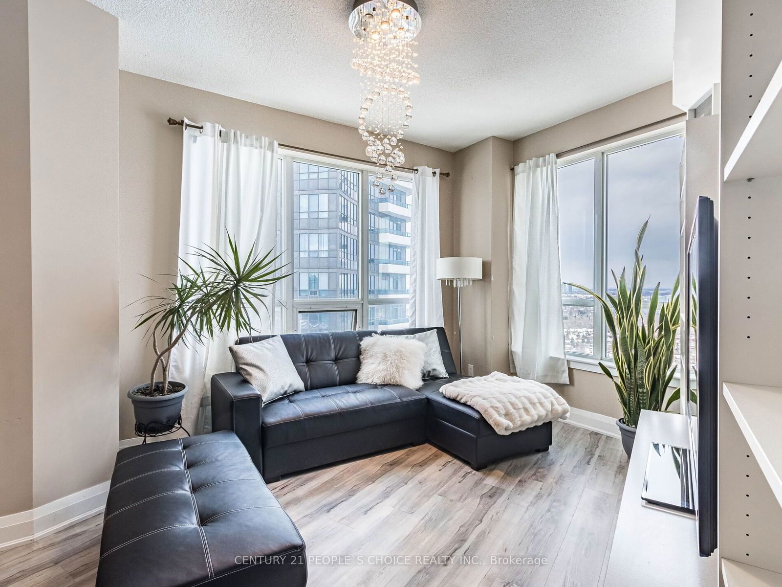 7161 Yonge St, unit #2232 for sale