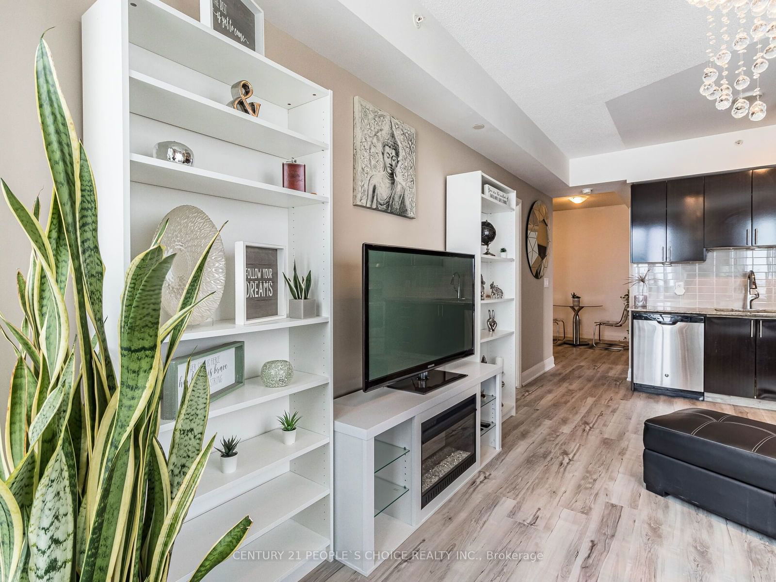 7161 Yonge St, unit #2232 for sale