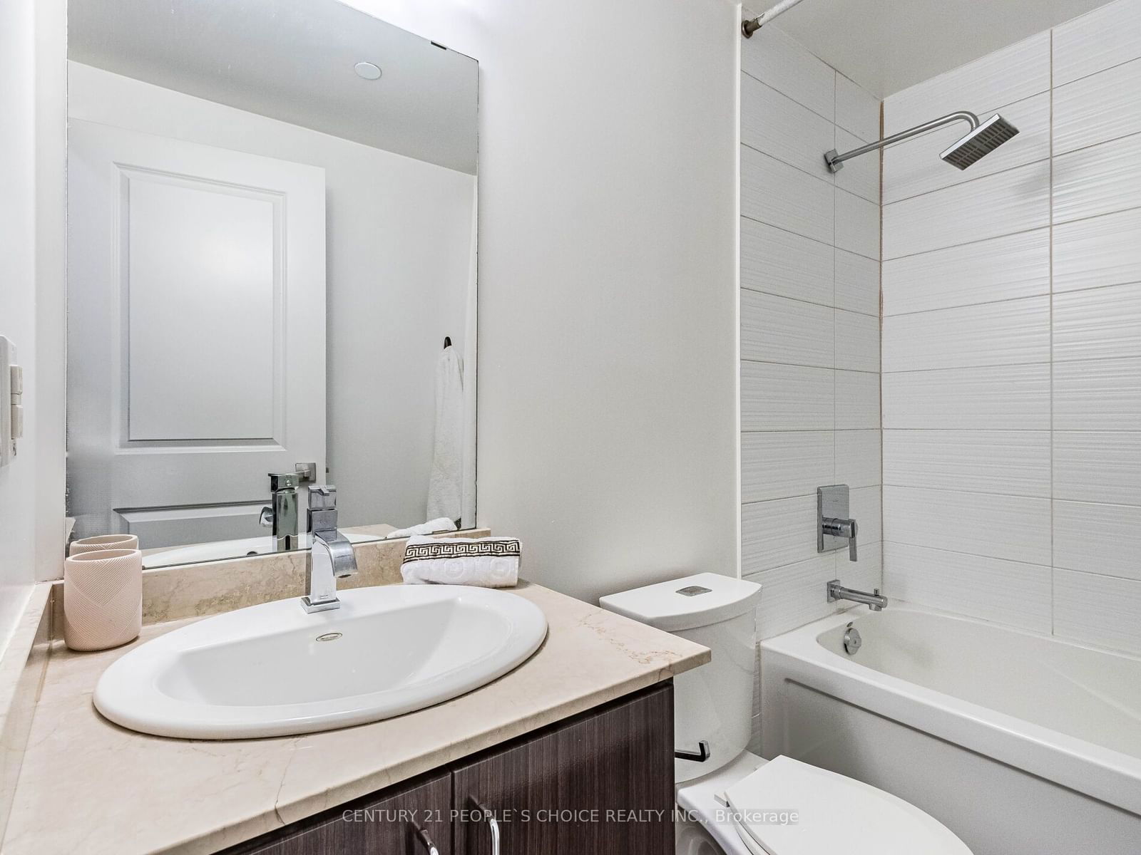 7161 Yonge St, unit #2232 for sale