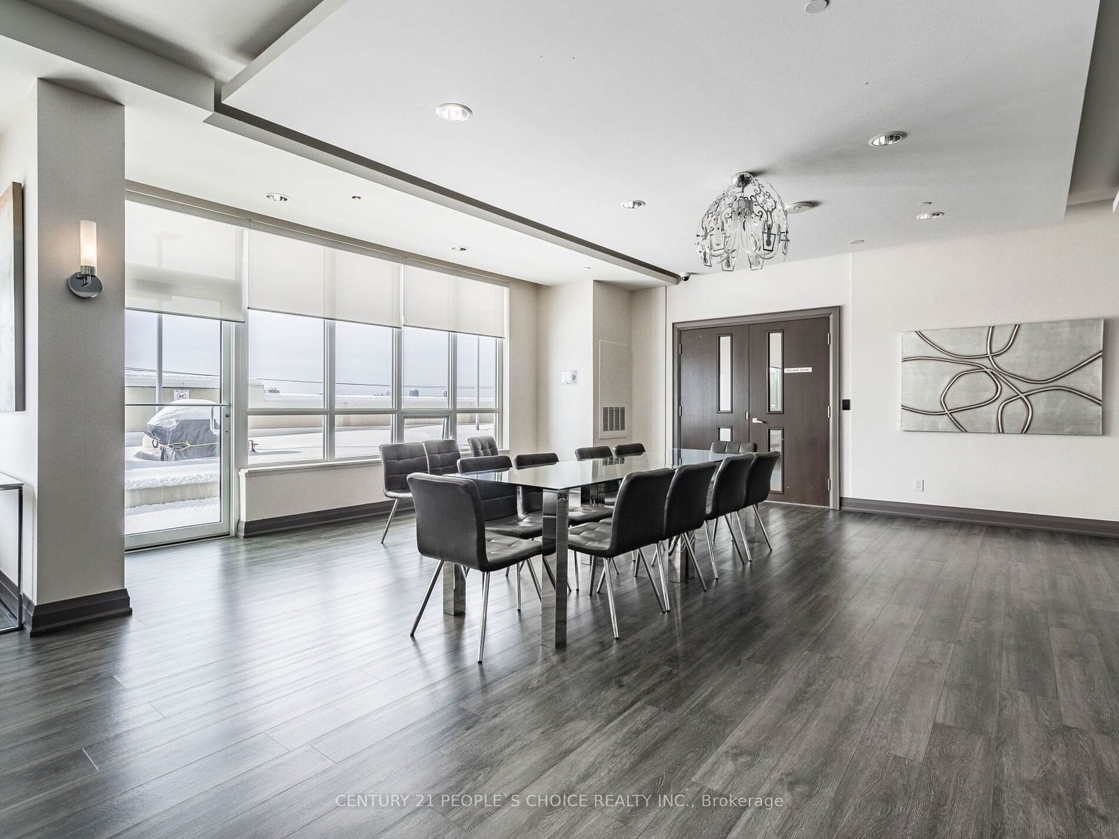 7161 Yonge St, unit #2232 for sale