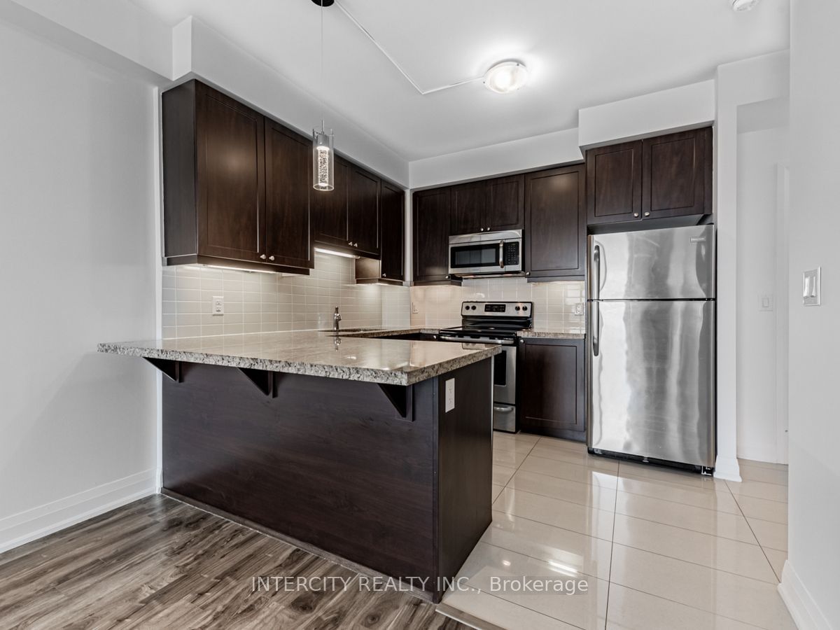 12 Woodstream Blvd, unit 412 for sale