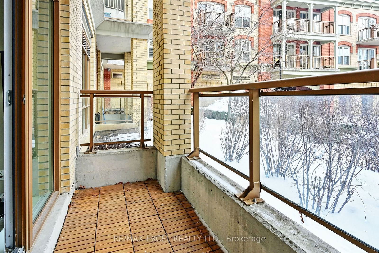 68 Main St N, unit 113 for sale