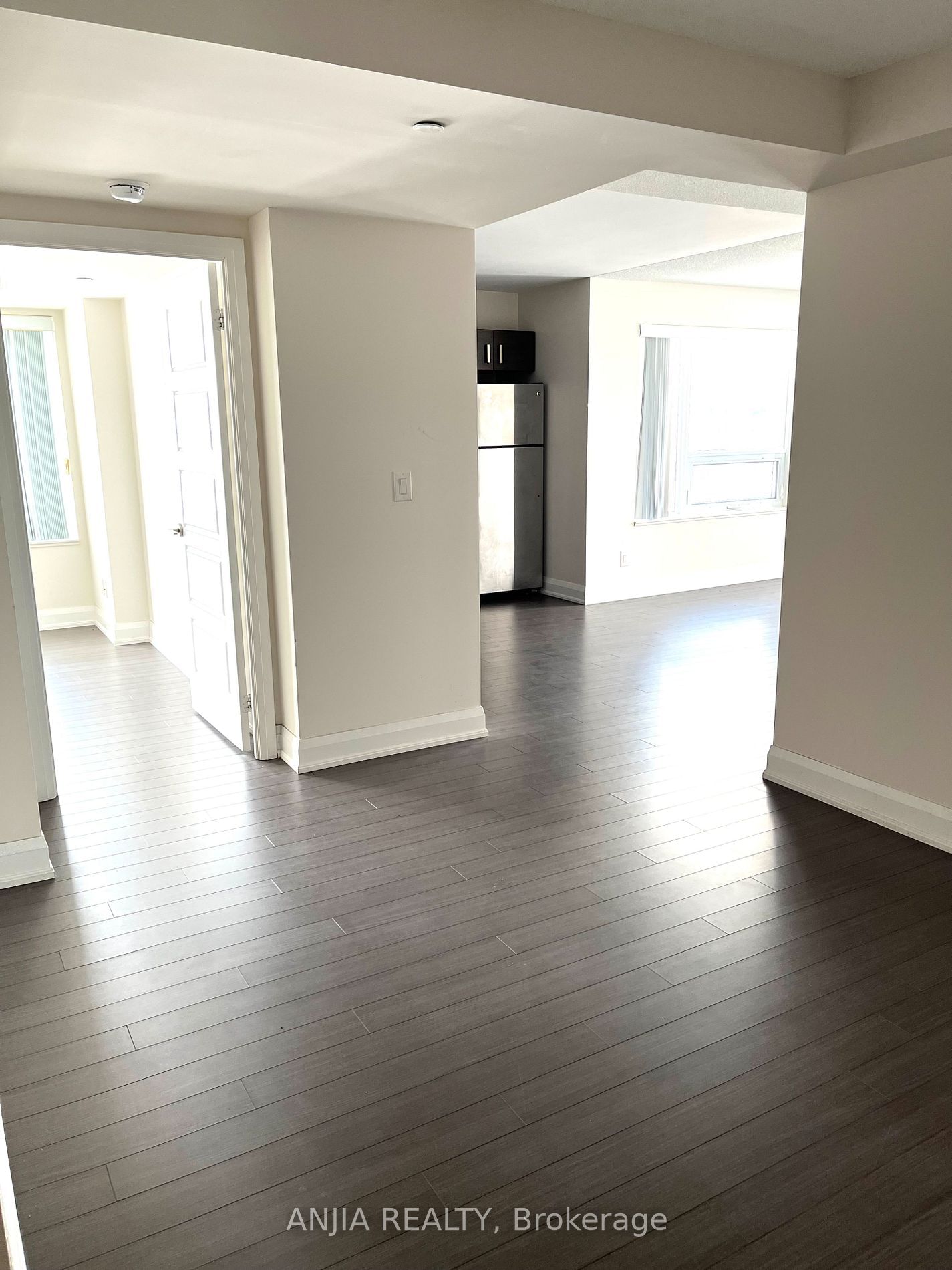 8200 Birchmount Rd, unit 1802 for rent