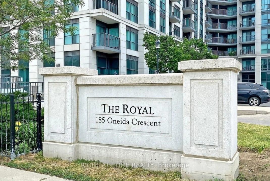 The Royal at Bayview Glen Condos, Richmond Hill, Toronto