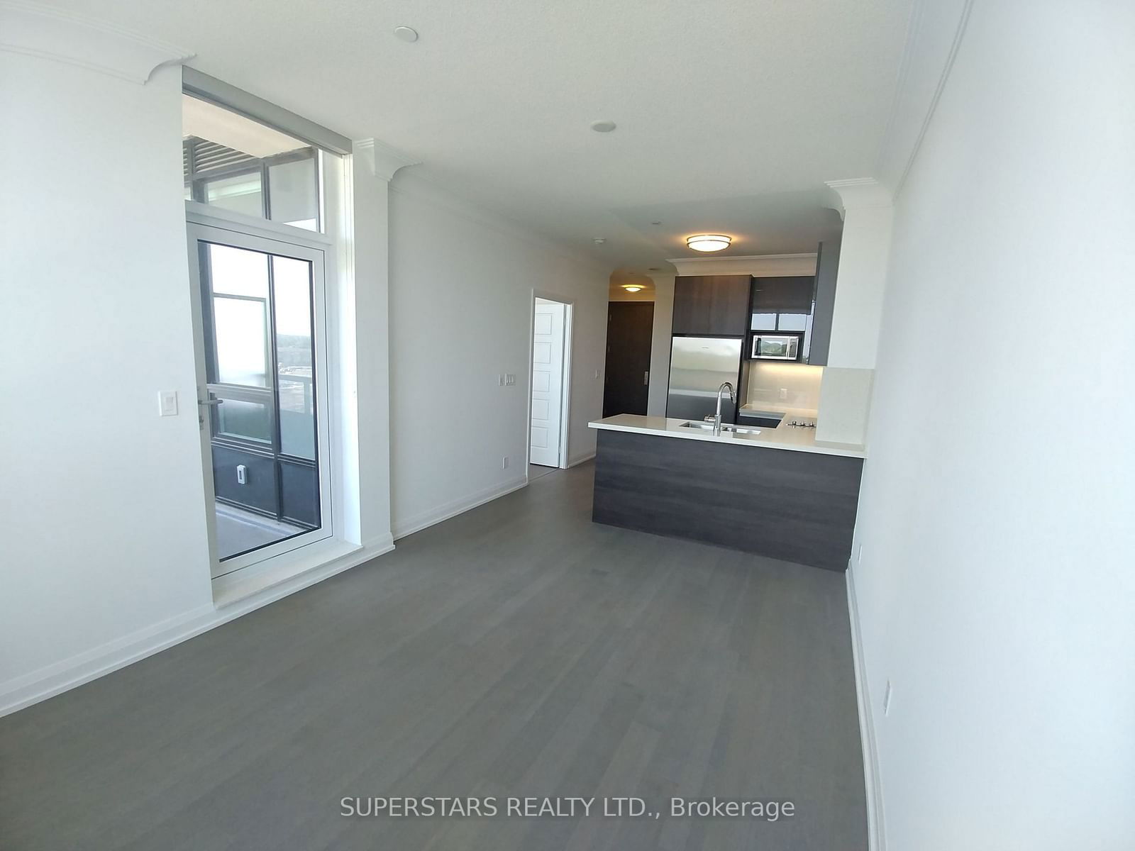 25 Water Walk Dr, unit Rg18 for rent