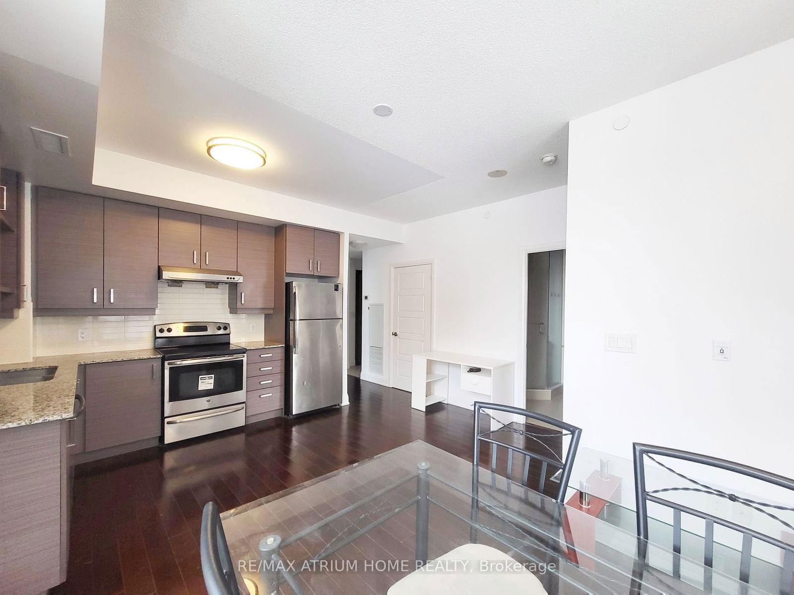 1 Uptown Dr, unit 317 for rent