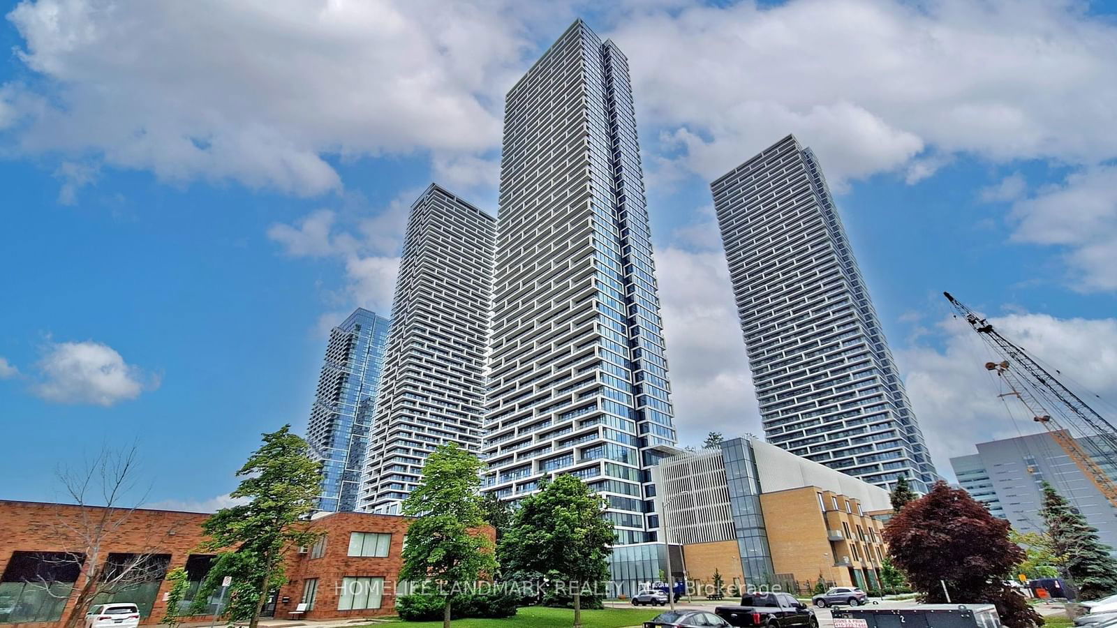 898 Portage Pkwy, unit 3907 for sale