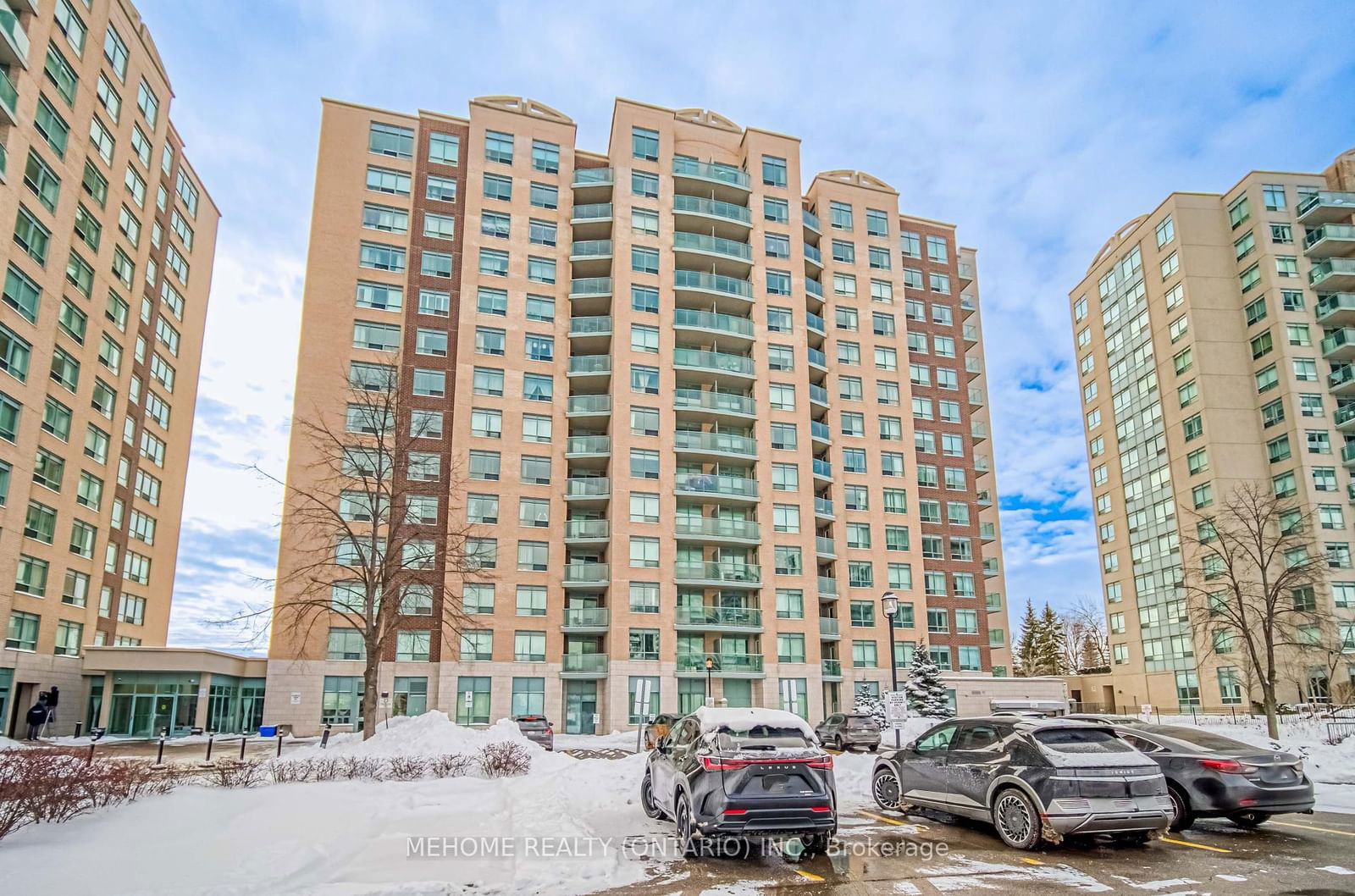 The Gates of Bayview IV Glen Condos, Richmond Hill, Toronto