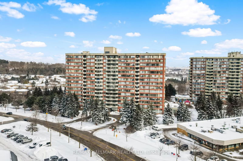 33 Weldrick Rd E, unit 903 for sale