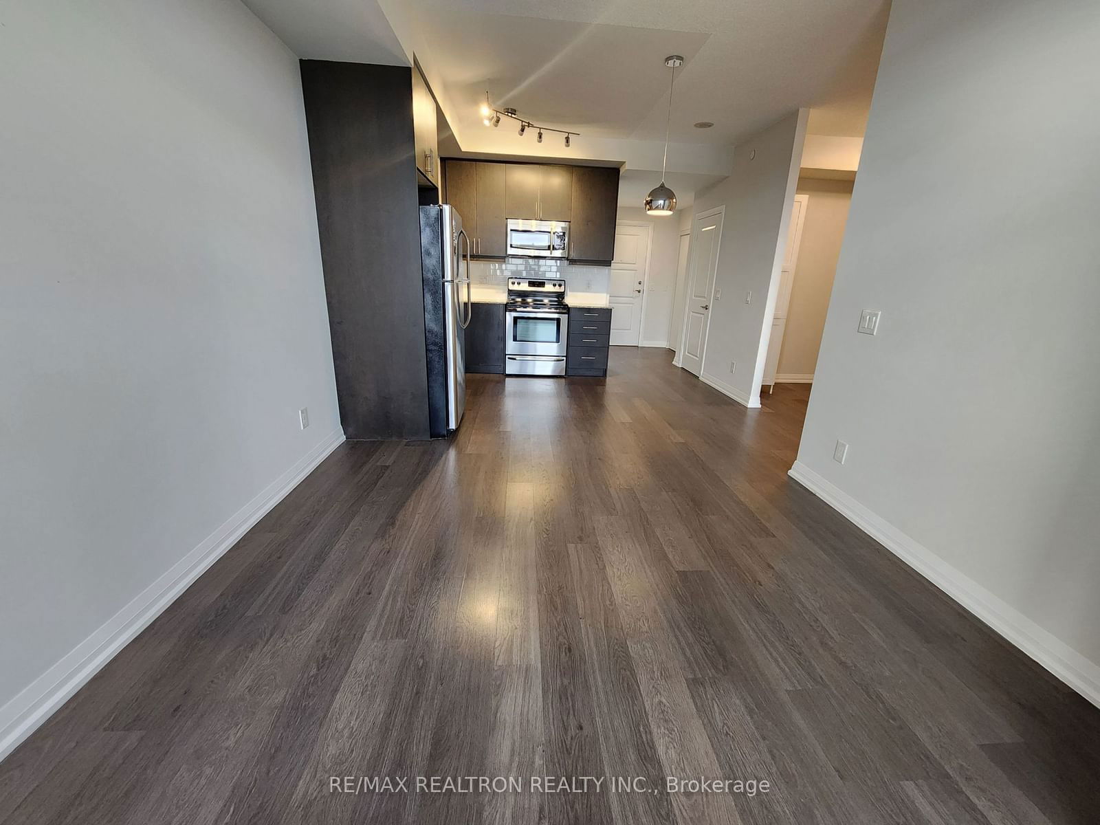 9500 Markham Rd, unit 519 for rent