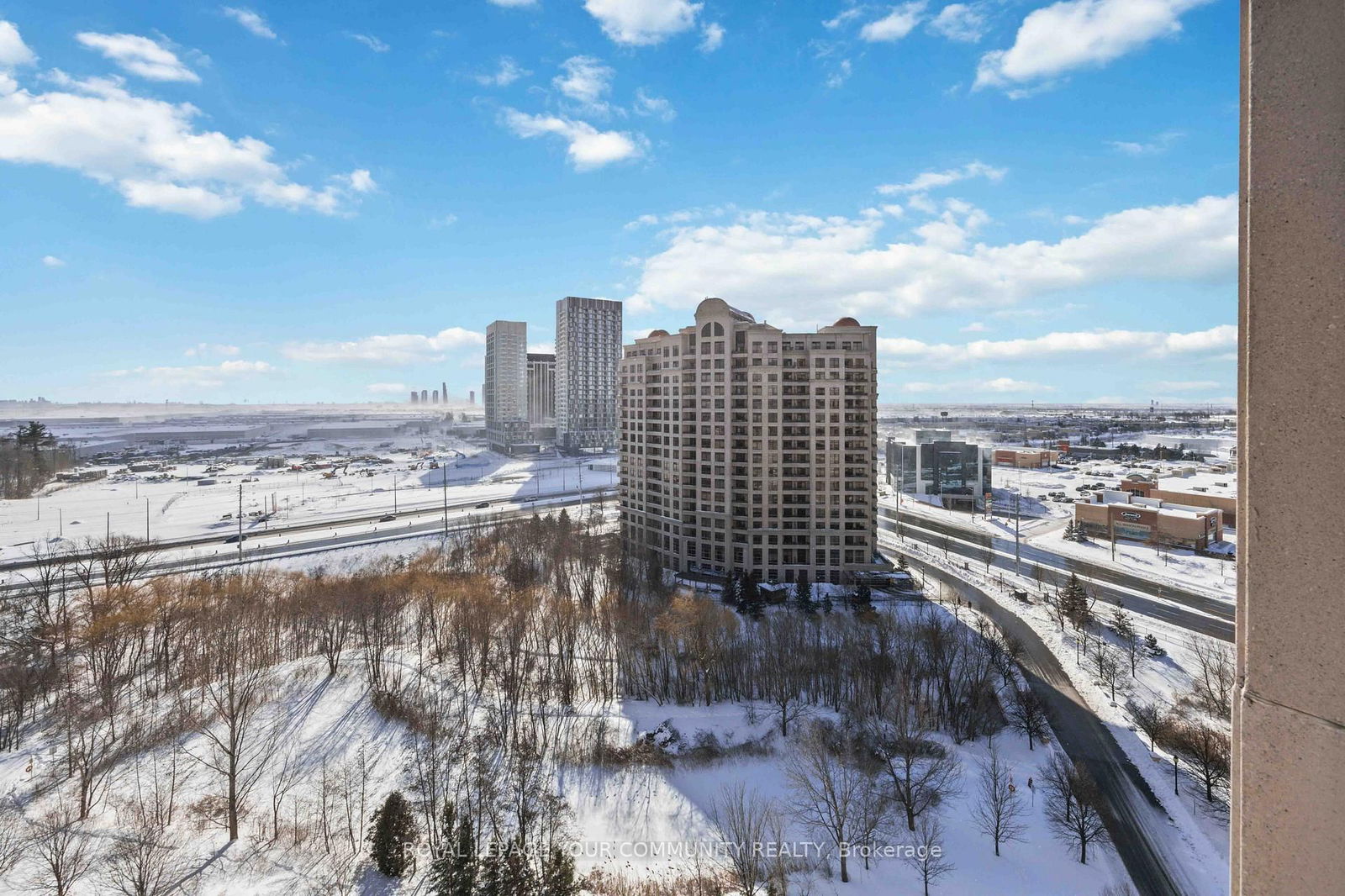 9245 Jane St, unit 1209 for sale