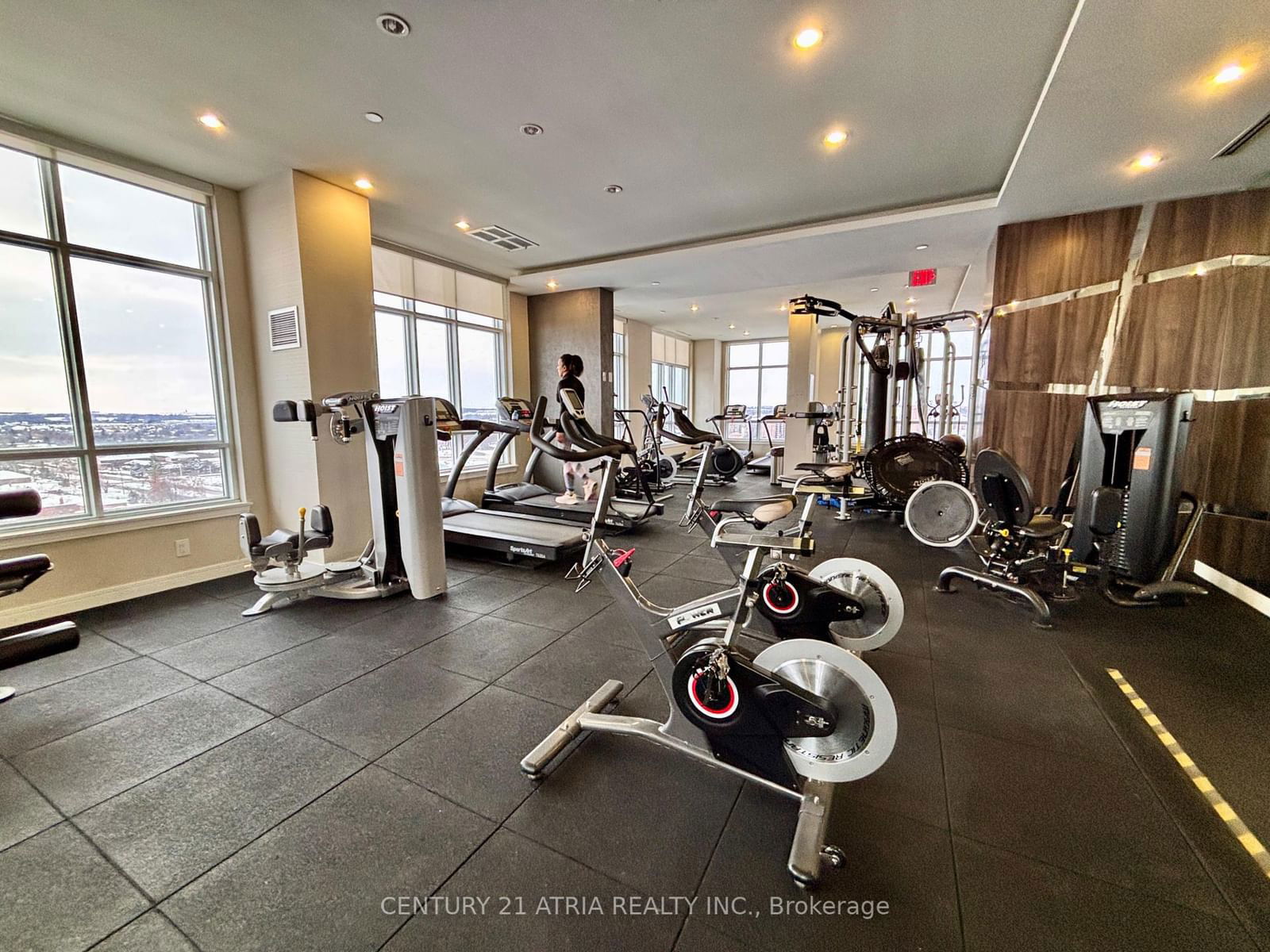 9201 Yonge St, unit Nw403 for sale