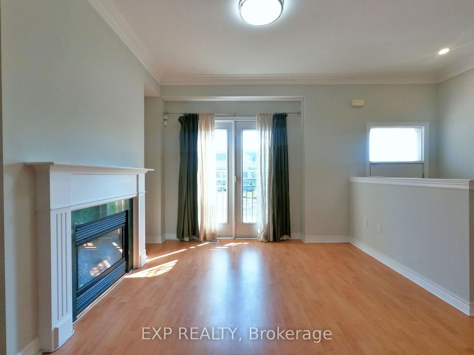 9133 Bayview Ave, unit 90 for rent