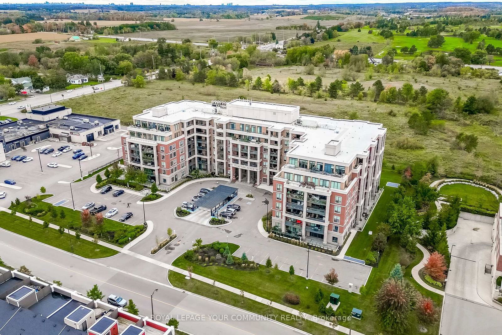 Hampton Place Condos, Whitchurch-Stouffville, Toronto