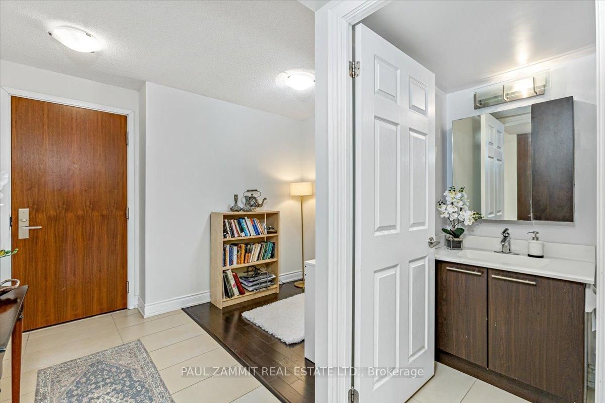 39 Galleria Pkwy, unit 319 for sale