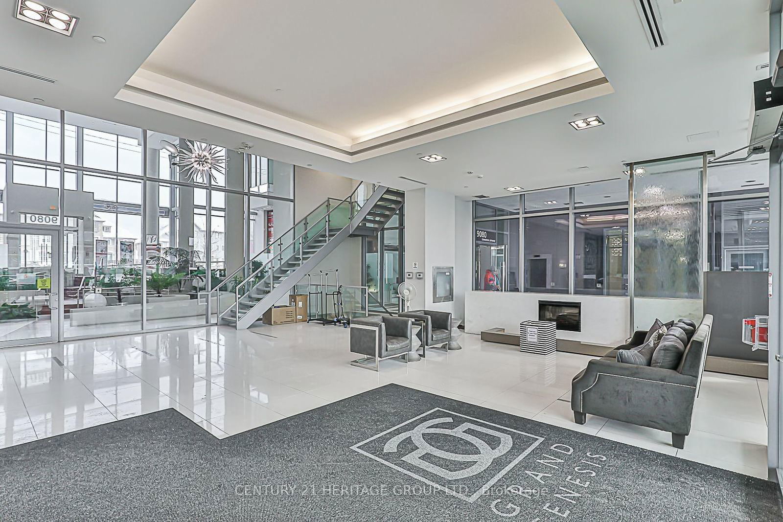 9090 Yonge St, unit 1202B for sale